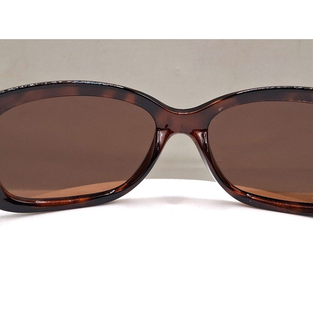 Foster Grant Election Women's Wrap Polarized Amber Brown Sunglasses - Picture 9 of 15